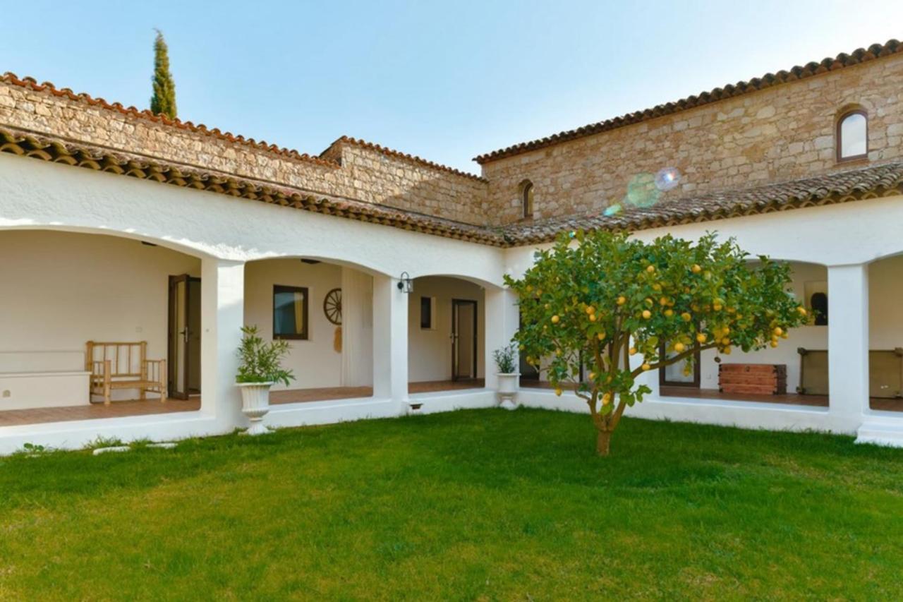 La Deluxe Propriete D'exception Sur Les Hauteurs D'ajaccio Villa *