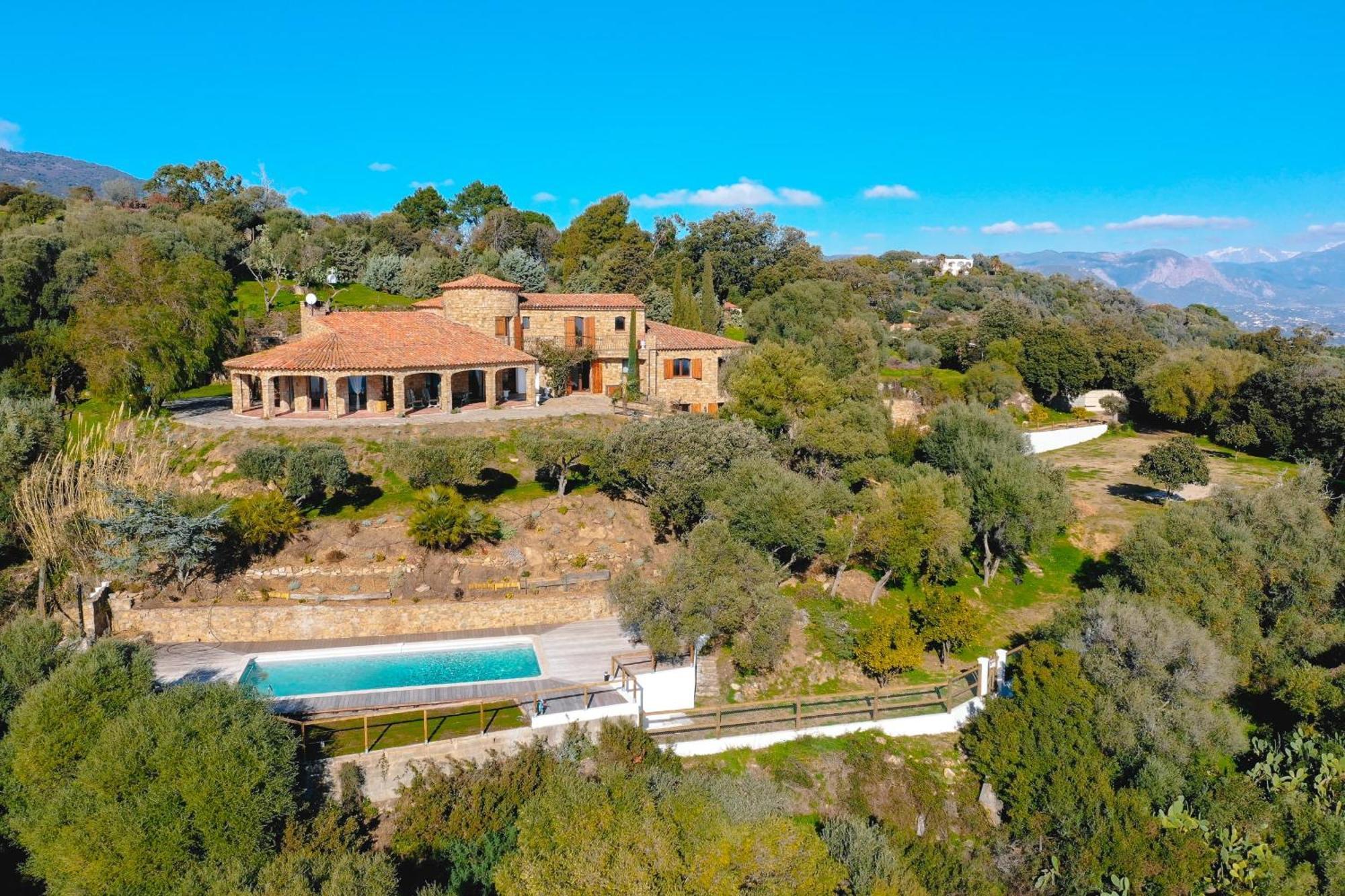 La Deluxe Propriete D'exception Sur Les Hauteurs D'ajaccio Villa Ajaccio (Corsica)