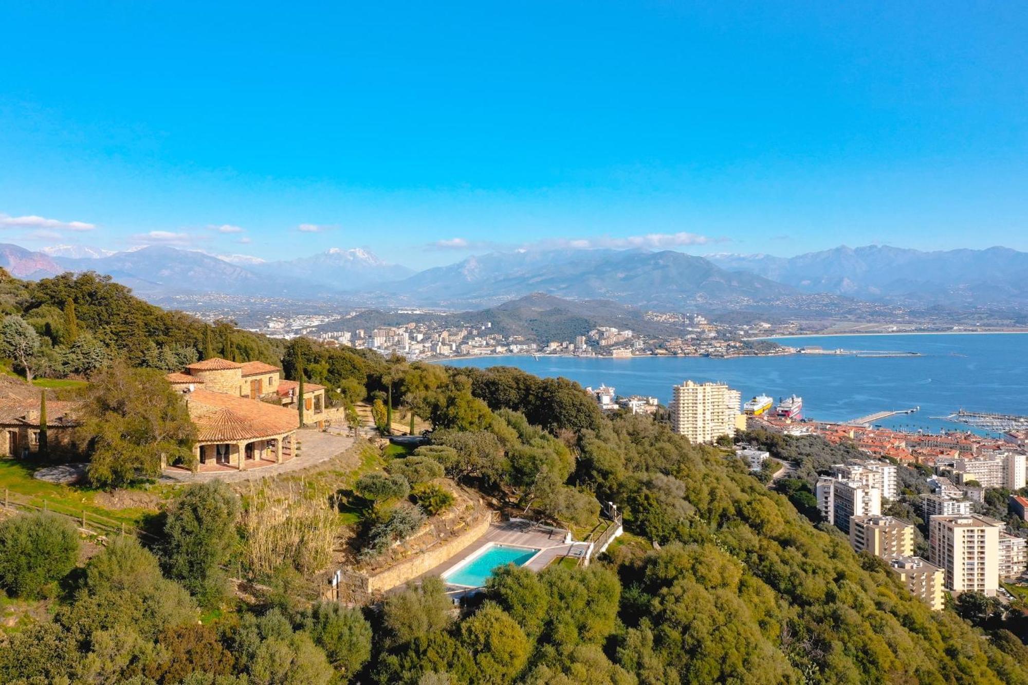 La Deluxe Propriete D'exception Sur Les Hauteurs D'ajaccio